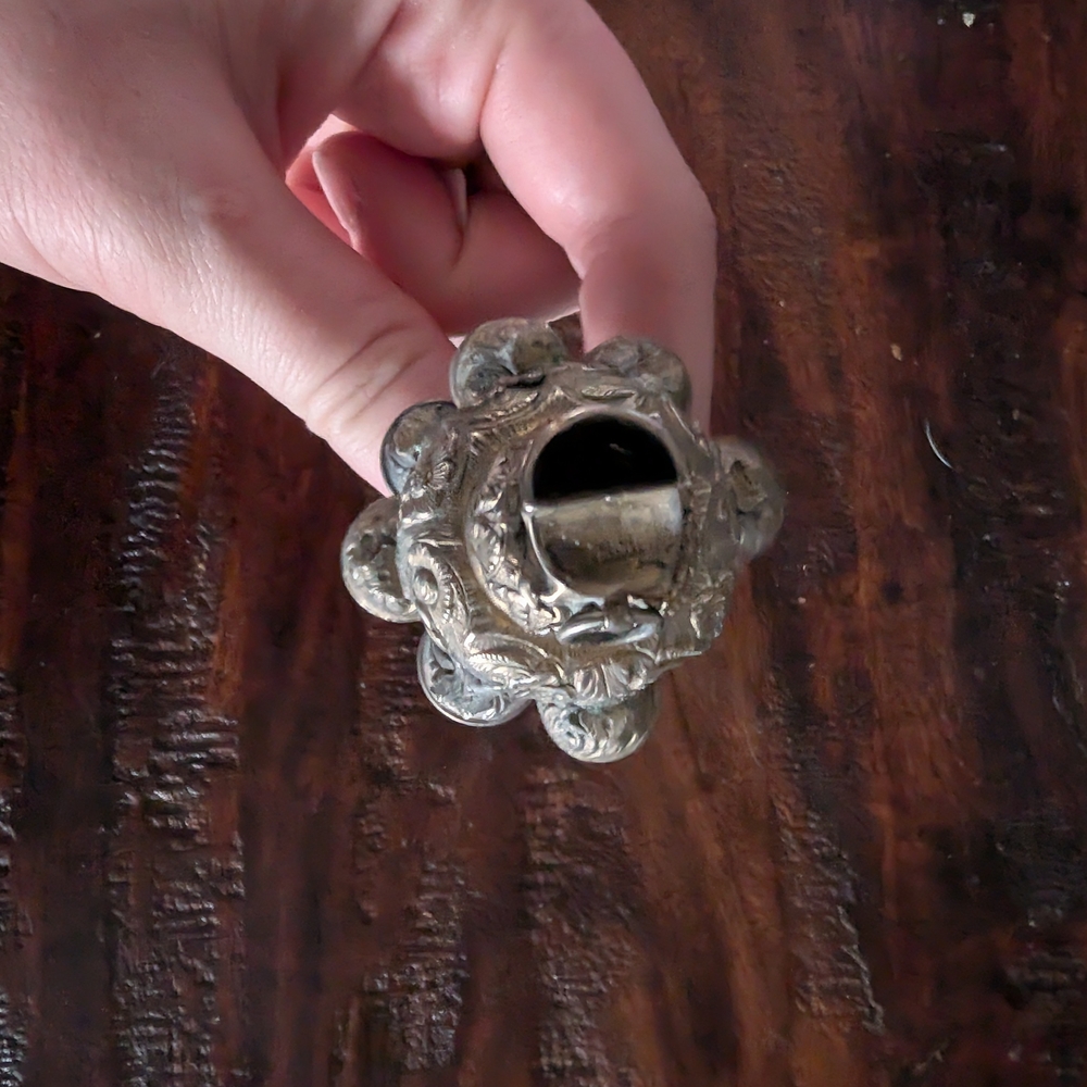 Antique Baby Rattle from the 1800s likely Sterling Silver - Picture 3 of 6